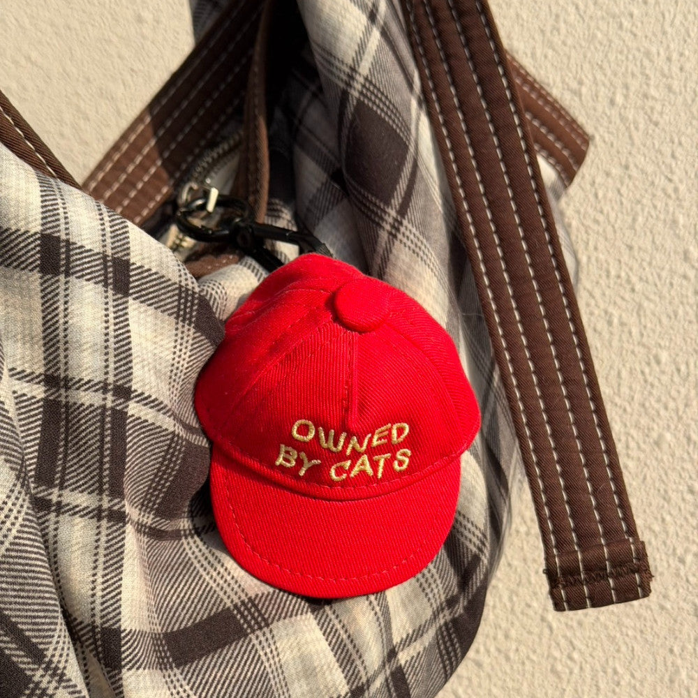 Strayandcool "Tiny Cap" Key Chain