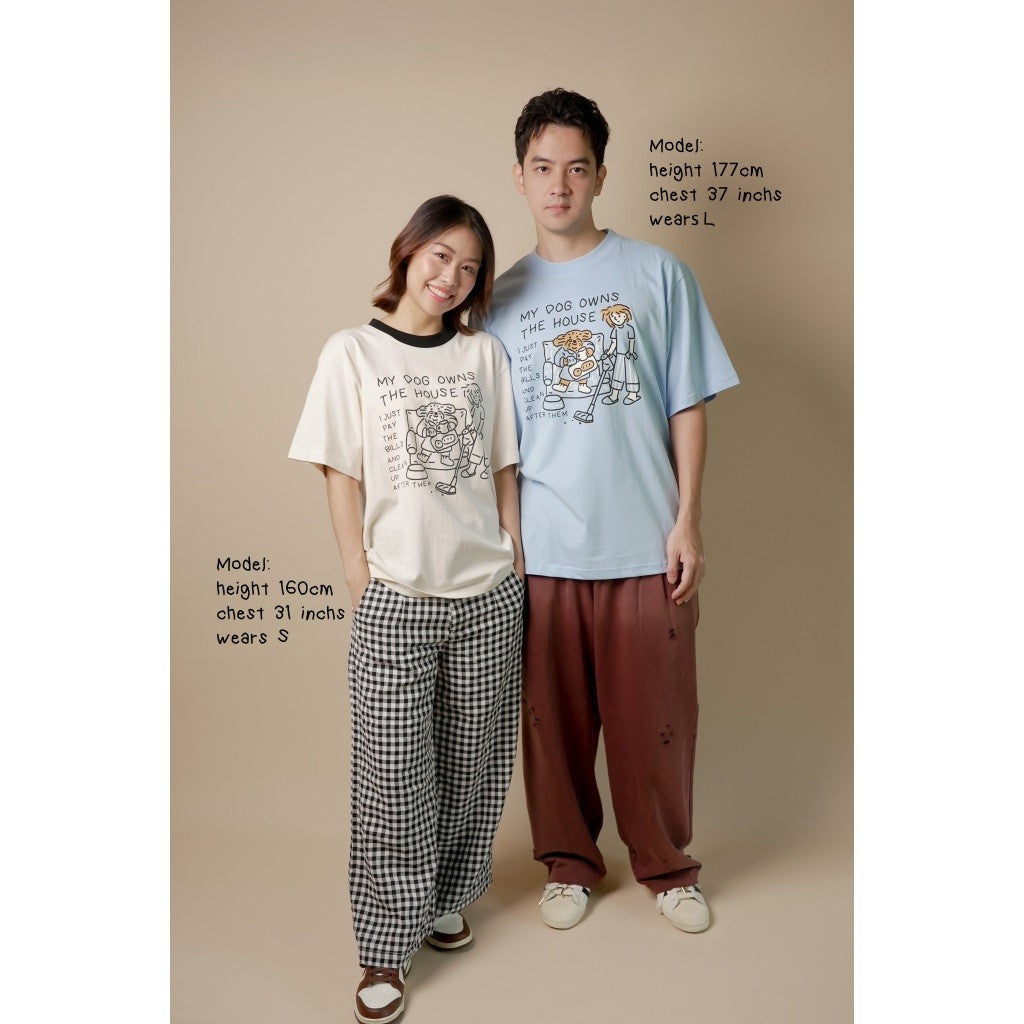 Strayandcool "My dog owns the house" Oversized T-shirt
